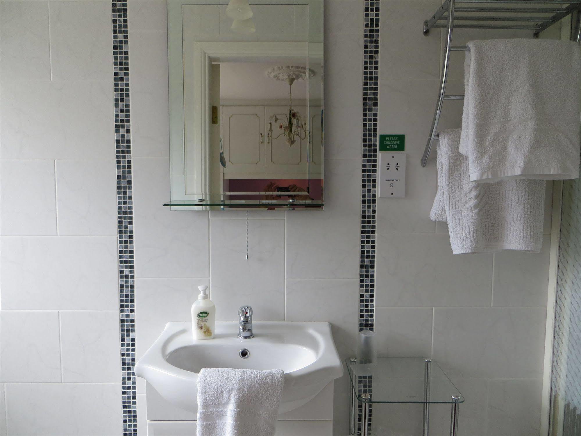 Heritage Accommodation 던독 외부 사진